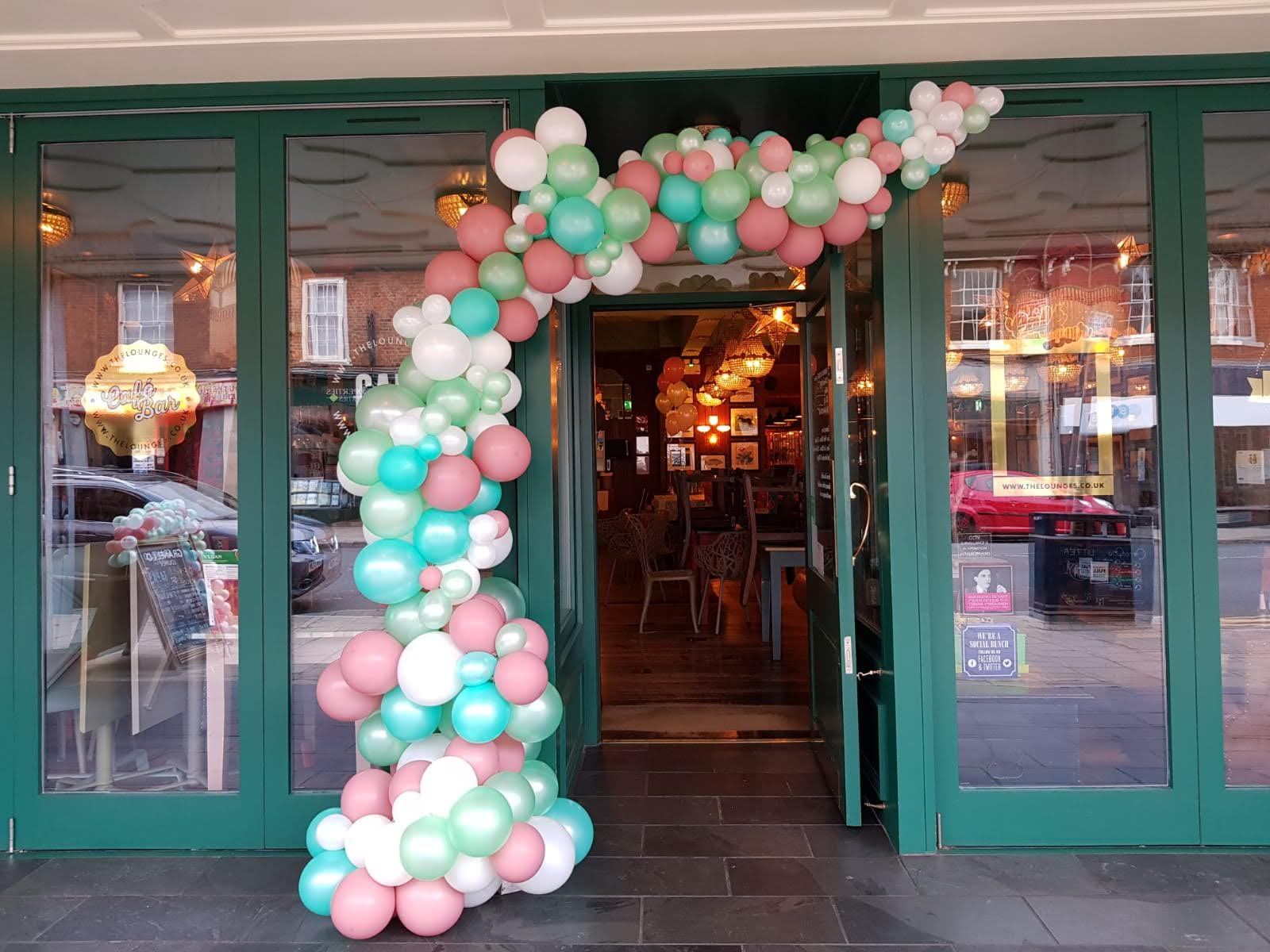 Balloon_Garlands_And_Arches_051