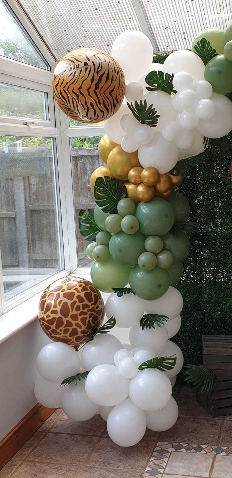 Balloon_Garlands_And_Arches_073