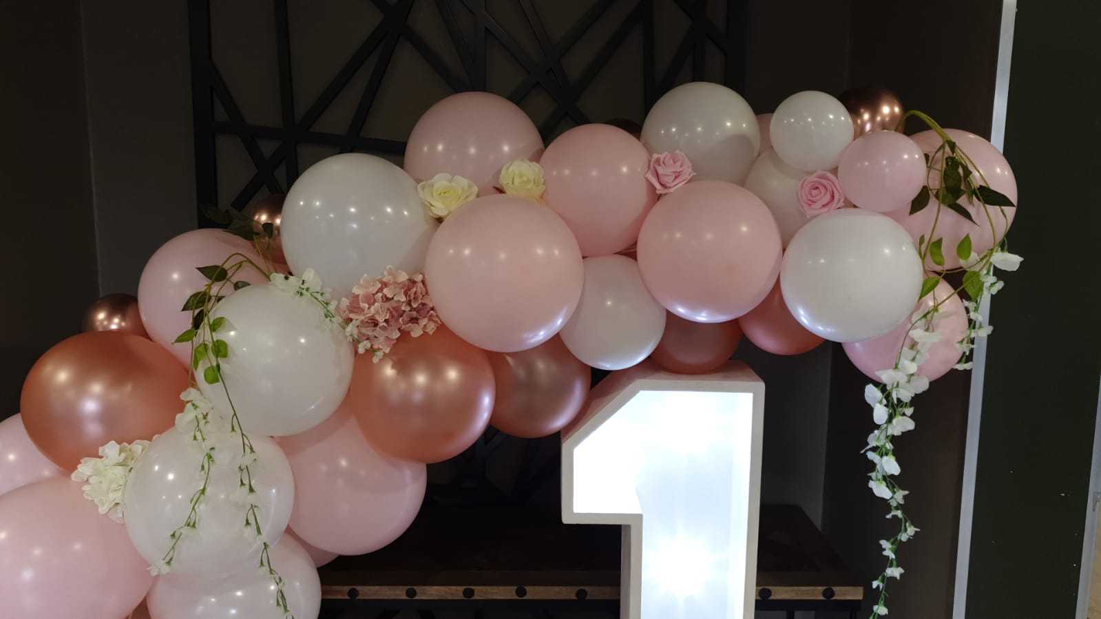 Balloon_Garlands_And_Arches_100
