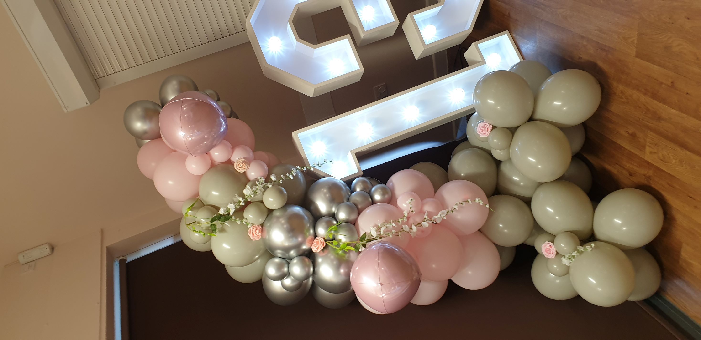 Balloon_Garlands_And_Arches_116