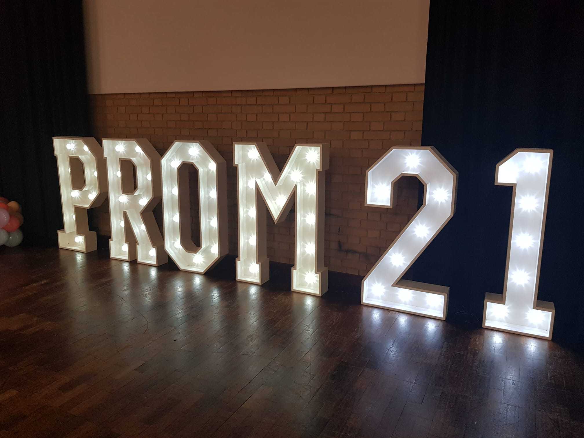 Light_Up_Letters_PROM_001