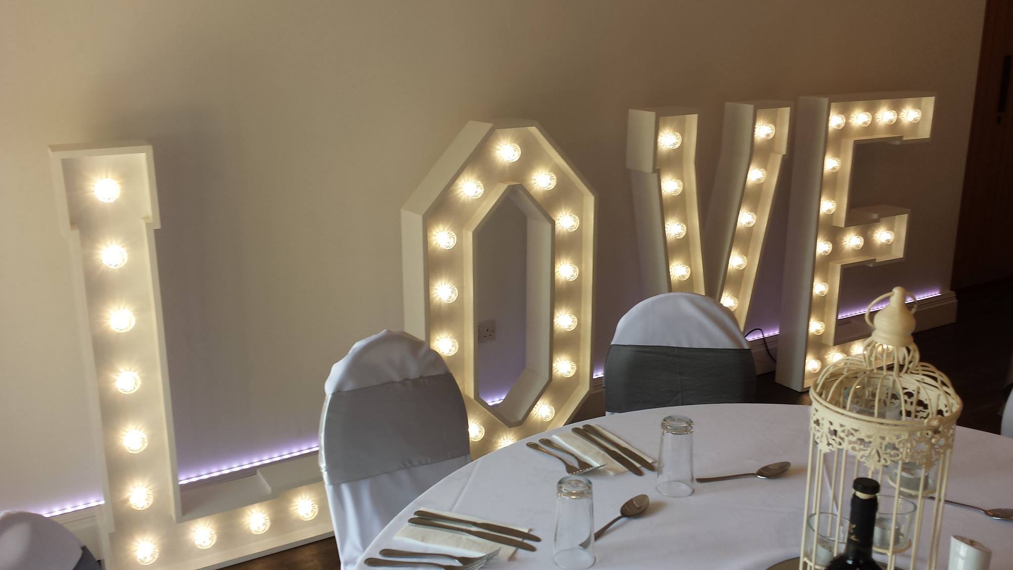 Light_Up_Letters_Wedding_003
