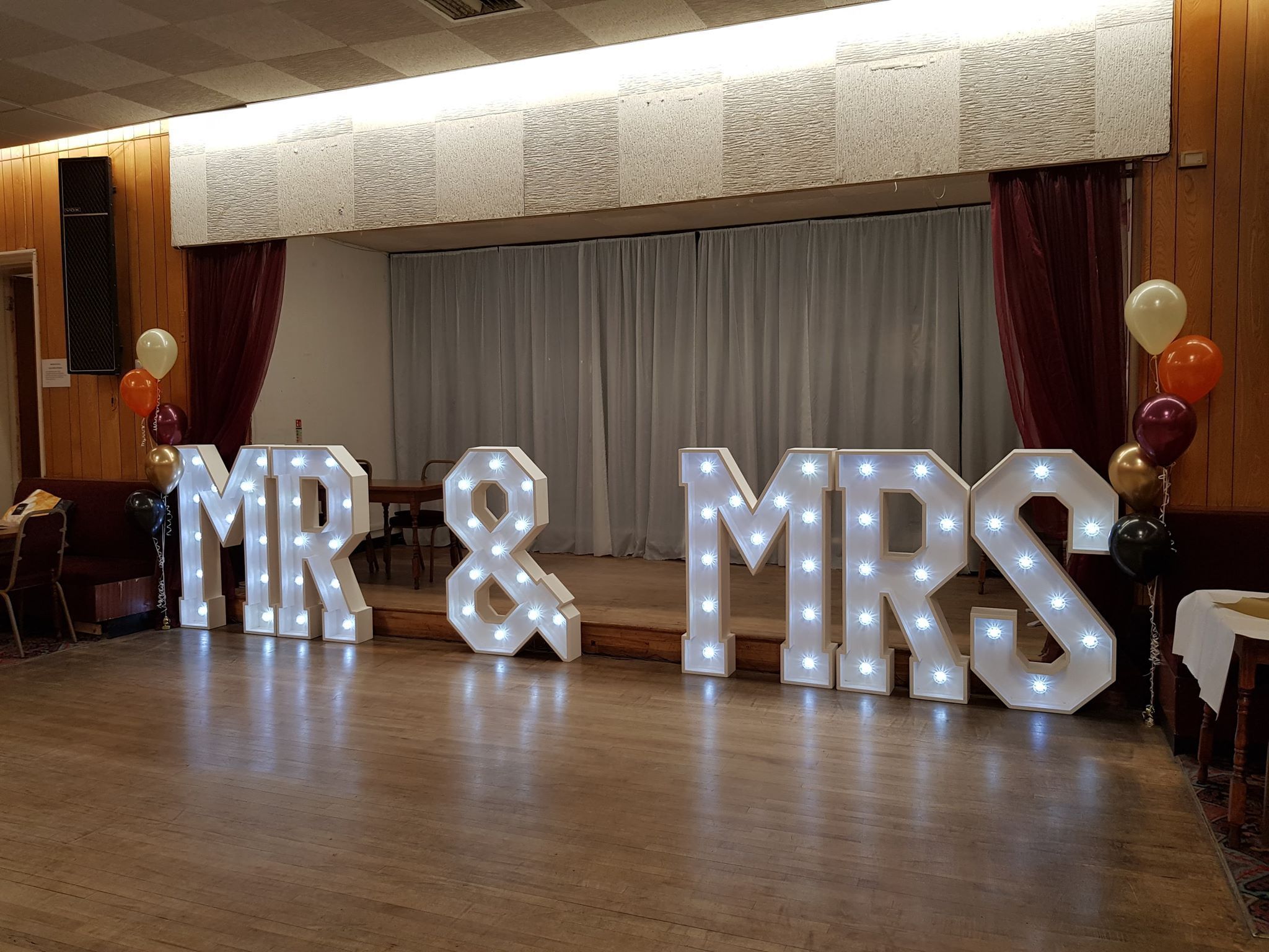Light_Up_Letters_Wedding_011