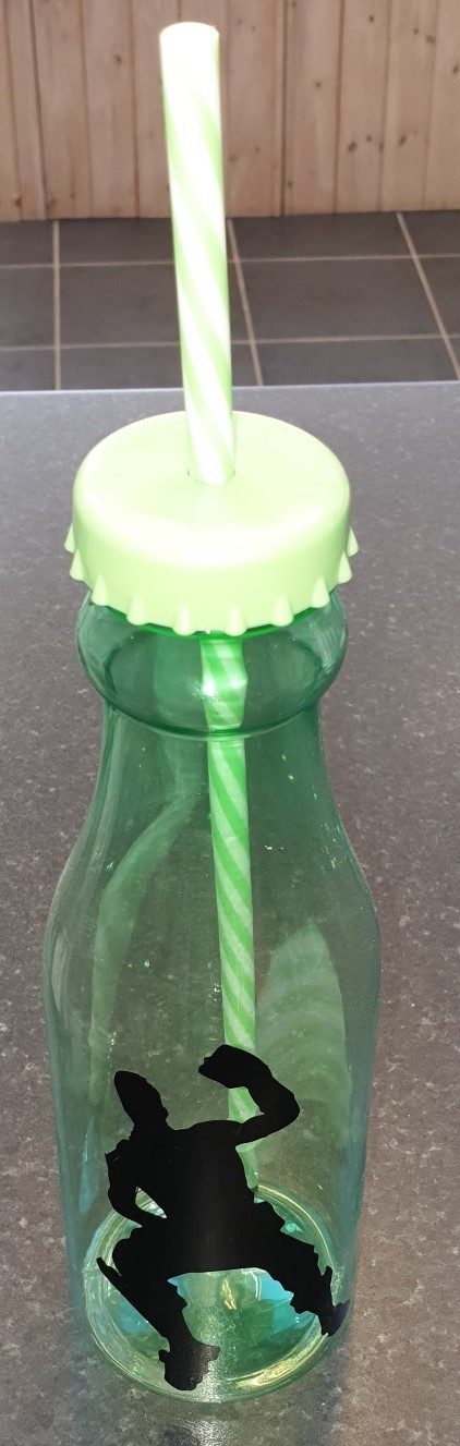 Themed_Bottles_Green_4